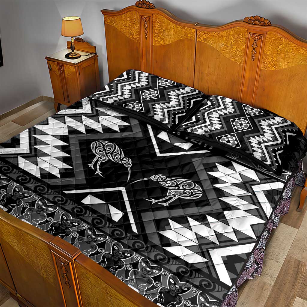 Personalised Taniko Motifs Aotearoa Quilt Bed Set Waitangi Kowhaiwhai Kiwi - Monochrome LT7 - Polynesian Pride