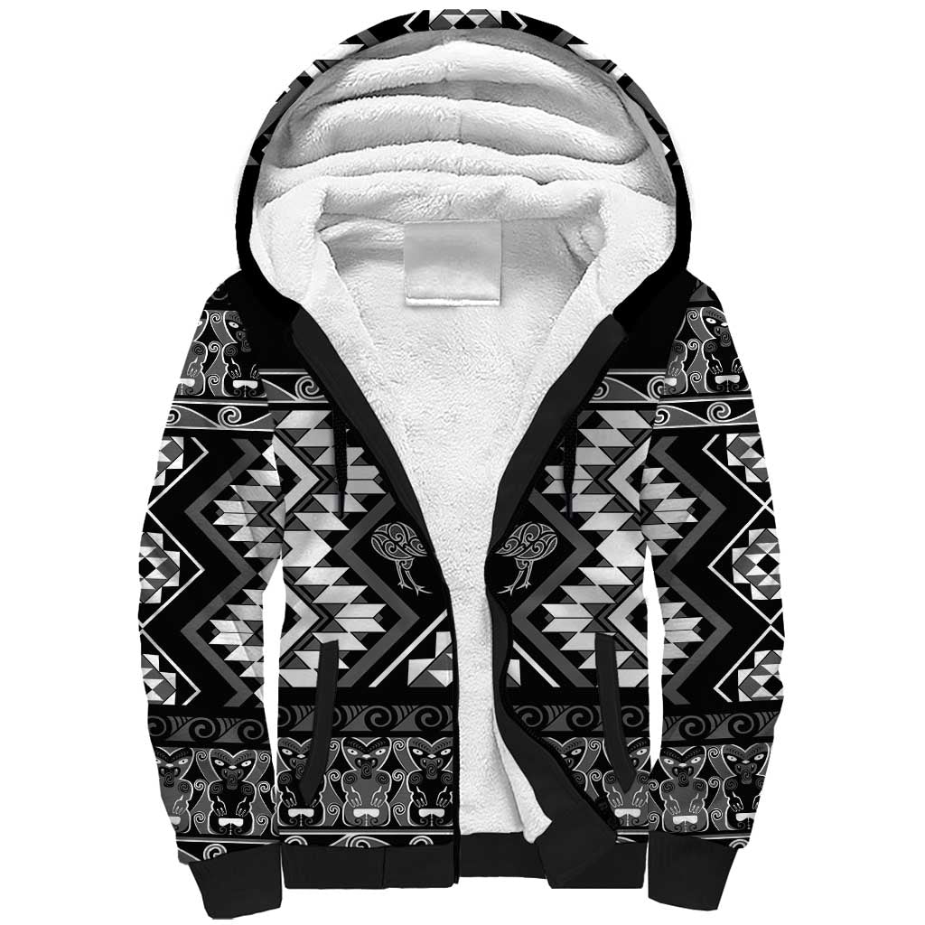 Personalised Taniko Motifs Aotearoa Sherpa Hoodie Waitangi Kowhaiwhai Kiwi - Monochrome