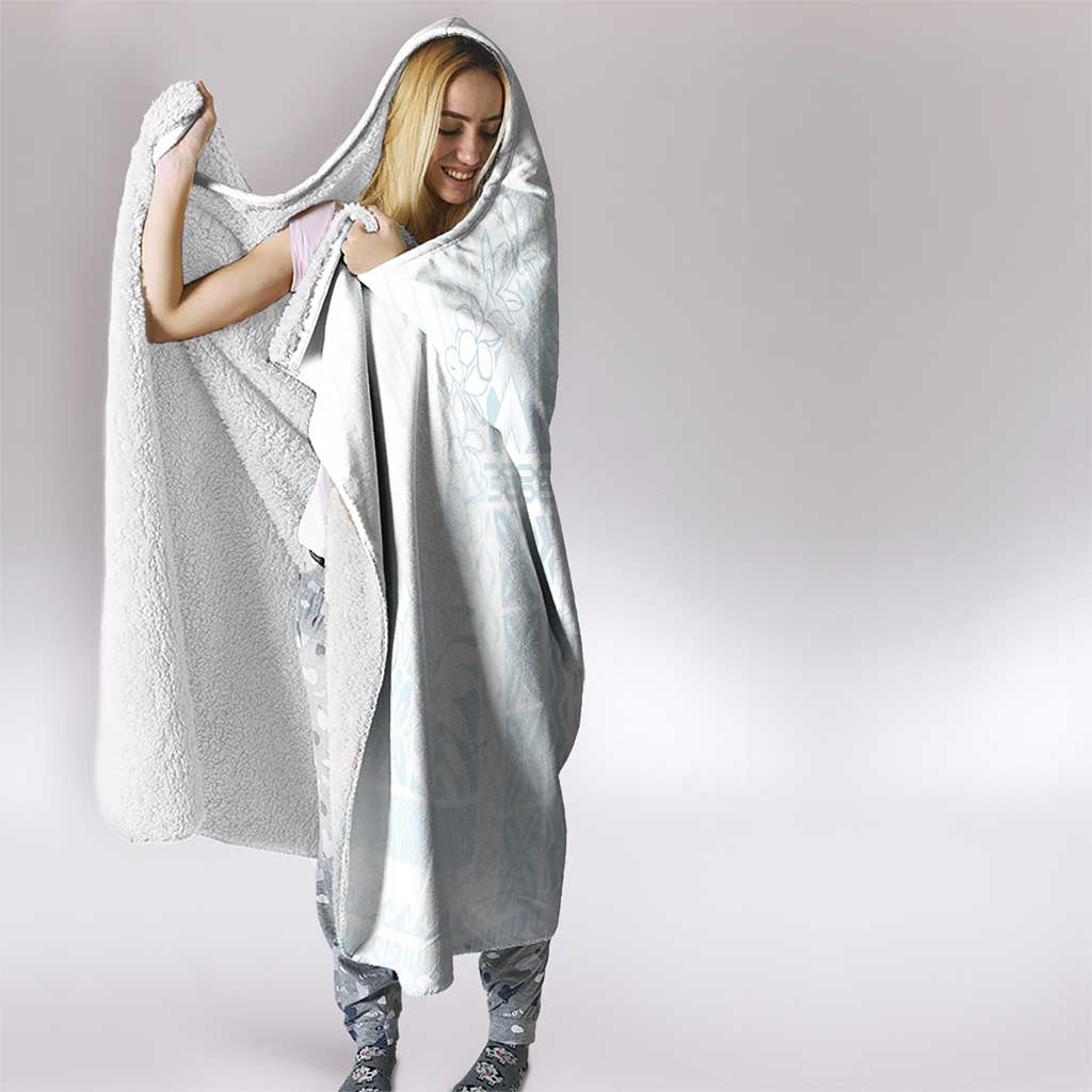 Samoa Lotu Tamaiti Mamanu Siapo Hooded Blanket Off White Plumeria LT7 - Polynesian Pride