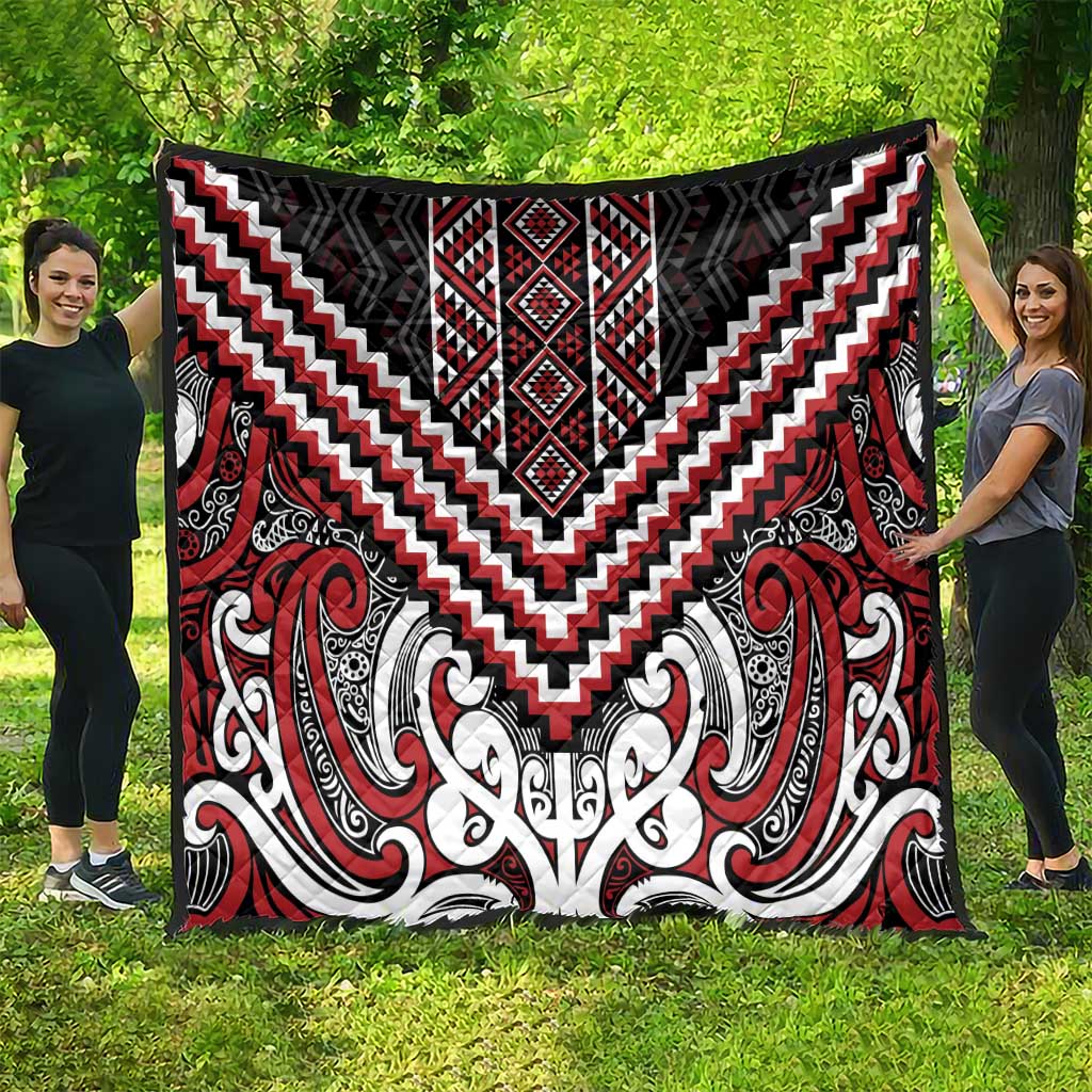 Maori Tukutuku Taniko Motifs Quilt Red Poutama Mix Kowhaiwhai