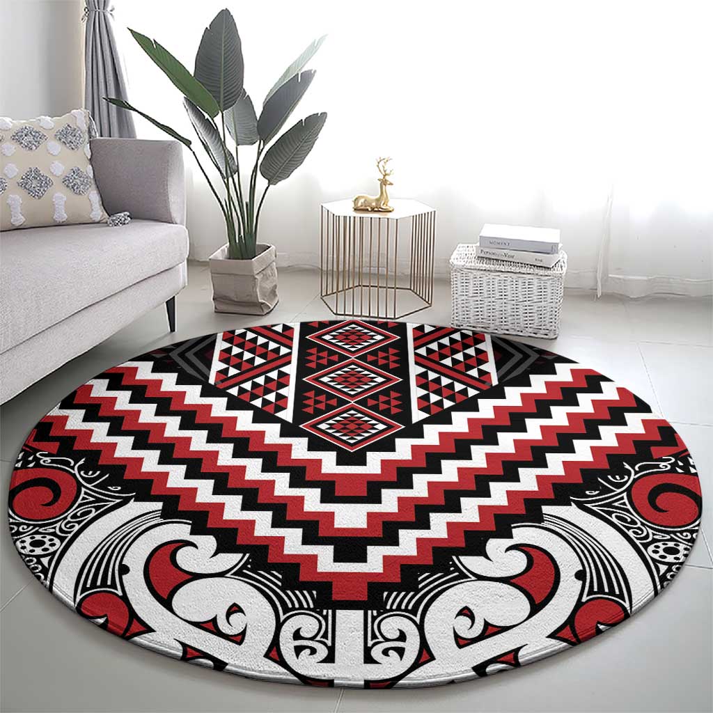 Maori Tukutuku Taniko Motifs Round Carpet Red Poutama Mix Kowhaiwhai