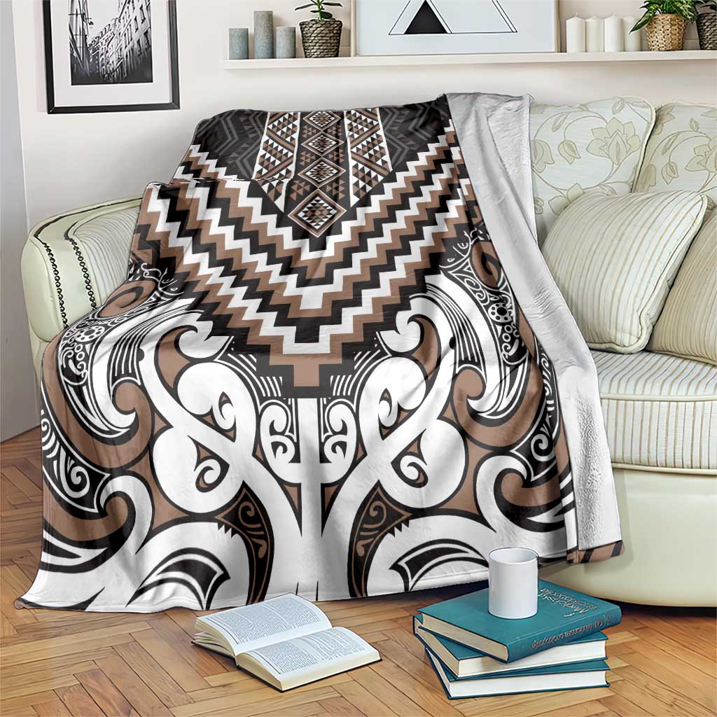 Maori Tukutuku Taniko Motifs Blanket Brown Poutama Mix Kowhaiwhai