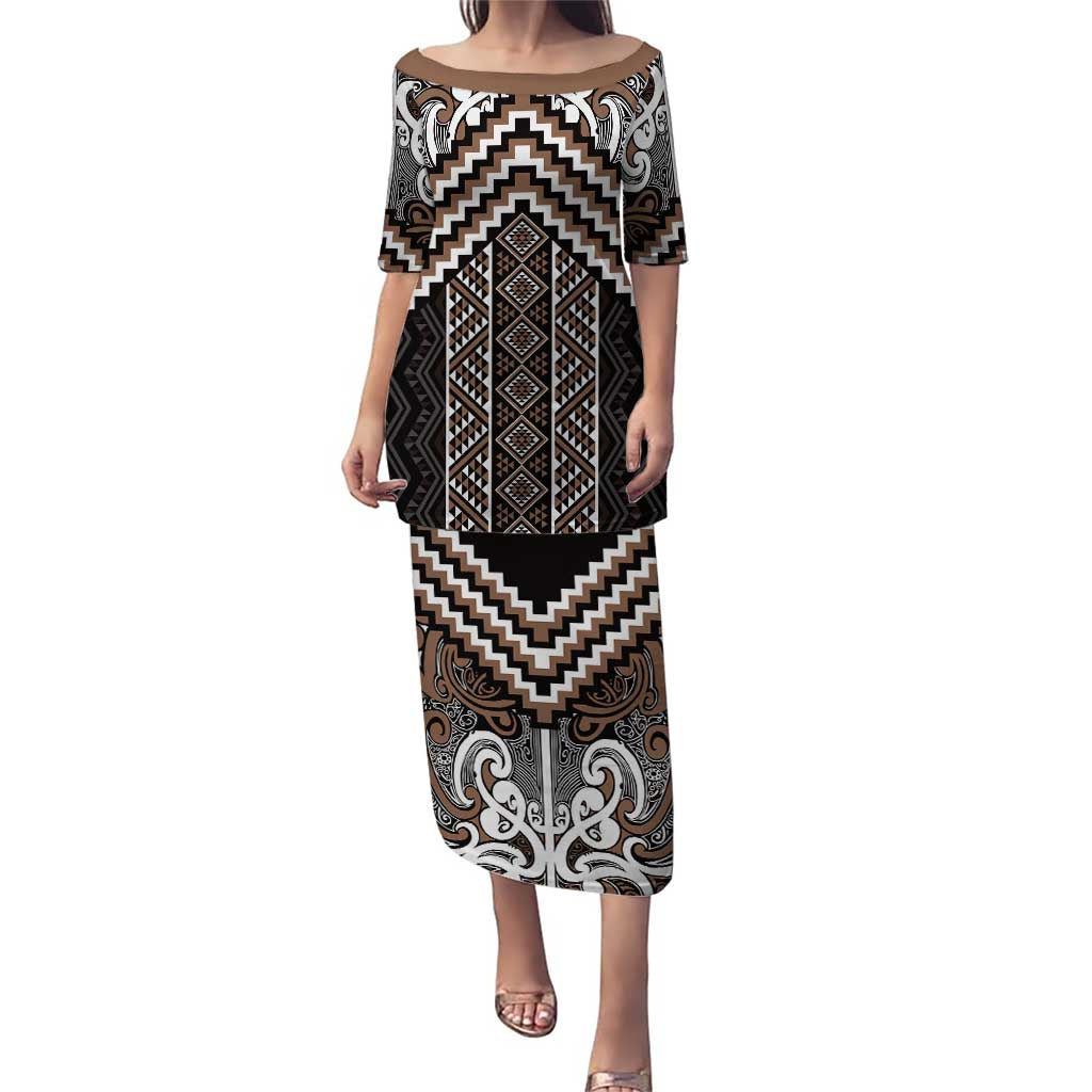 Maori Tukutuku Taniko Motifs Puletasi Brown Poutama Mix Kowhaiwhai LT7 Long Dress Brown - Polynesian Pride