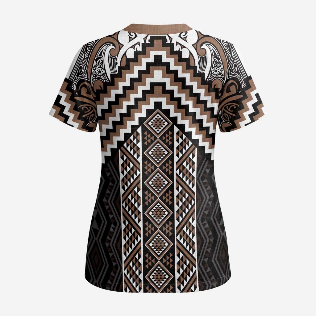 Maori Tukutuku Taniko Motifs Scrub Top Brown Poutama Mix Kowhaiwhai LT7 - Polynesian Pride