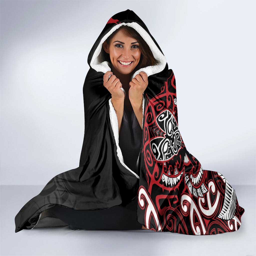 Aotearoa Toitu Te Tiriti Hooded Blanket Whakairo Wheku LT7 - Polynesian Pride