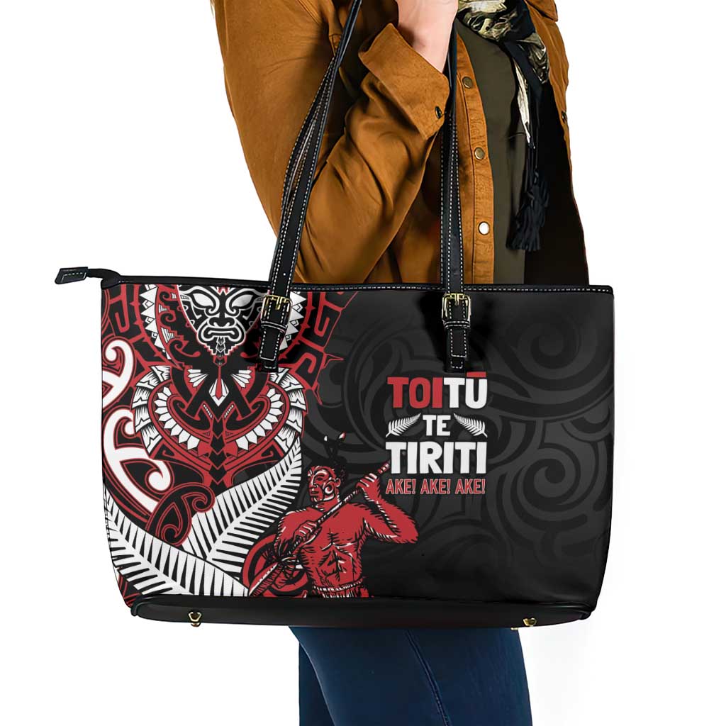 Aotearoa Toitu Te Tiriti Leather Tote Bag Whakairo Wheku LT7 - Polynesian Pride