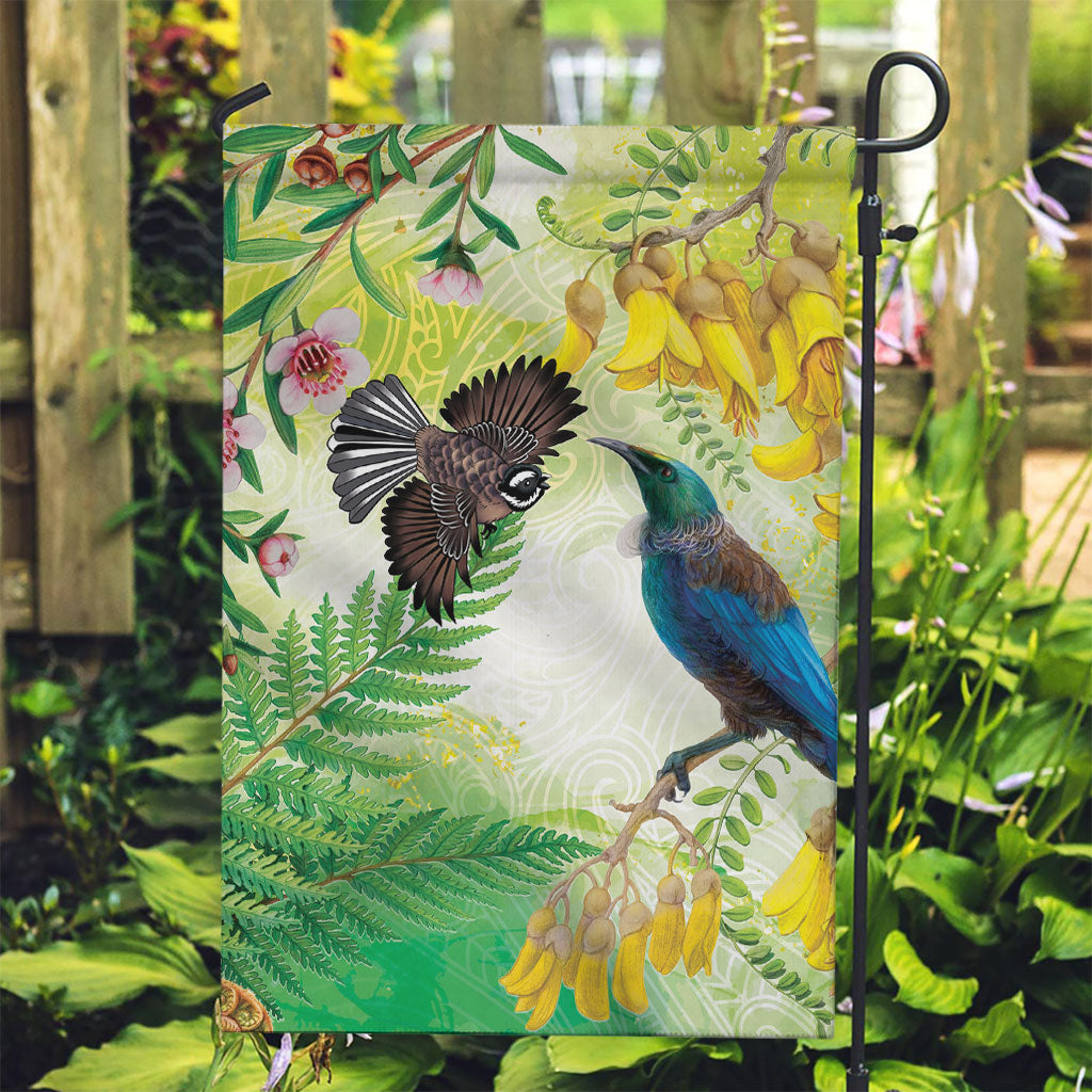 New Zealand Maori Mahuru Garden Flag Tui With Pikawakawa Spring Colors LT7 Garden Flag Multicolor - Polynesian Pride