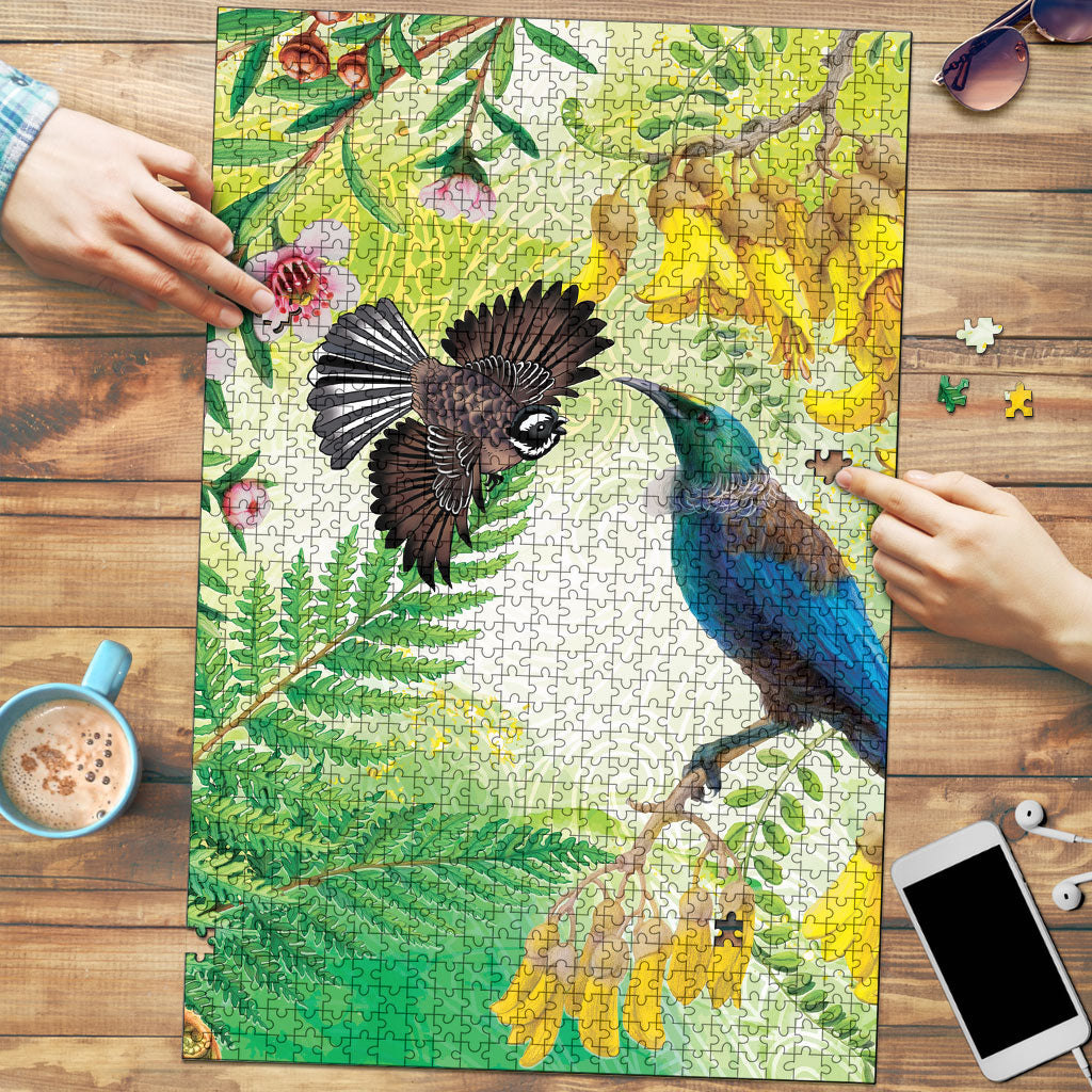 New Zealand Maori Mahuru Puzzle Tui With Pikawakawa Spring Colors LT7 Multicolor - Polynesian Pride