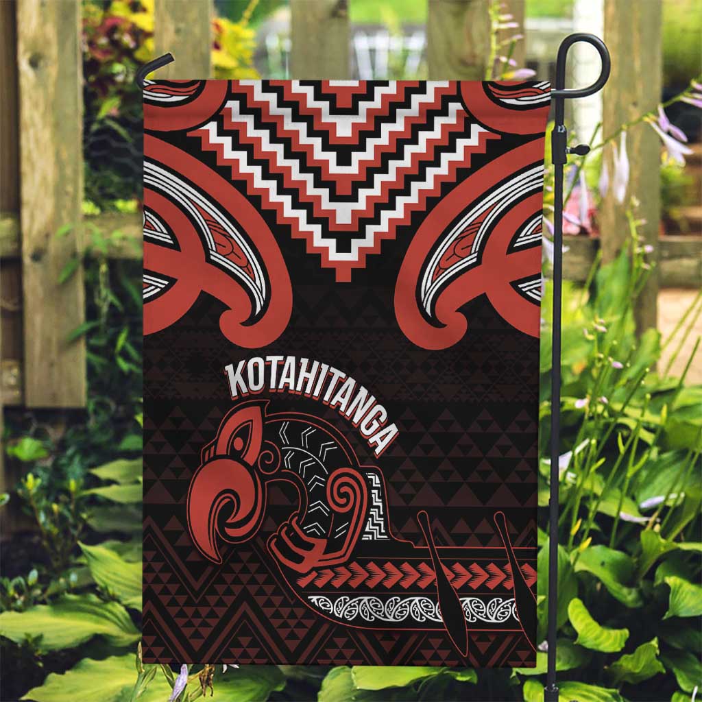 Maori Waitangi Garden Flag Kotahitanga Poutama Mix Whakairo - Polynesian Pride