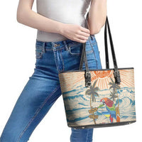 Christmas In July - Hawaii Retro Leather Tote Bag Lost In Parrot-dise