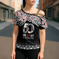 Kia Kaha Te Reo Maori Cross Shoulder Shirt 50 Years Mo Ake Tonu Te Reo - Polynesian Pride