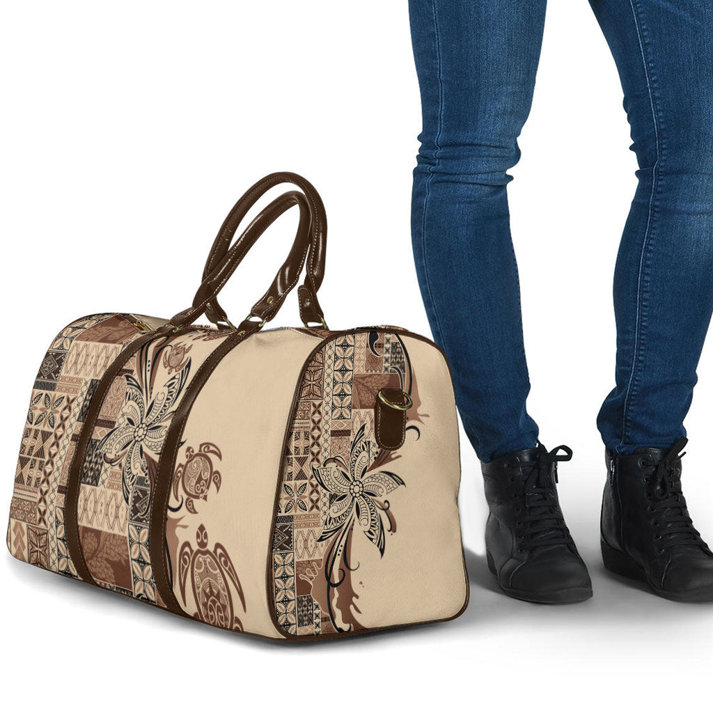 Talofa Samoa Mamanu Siapo Mix Malu Travel Bag Classic Beige Frangipani and Turtles