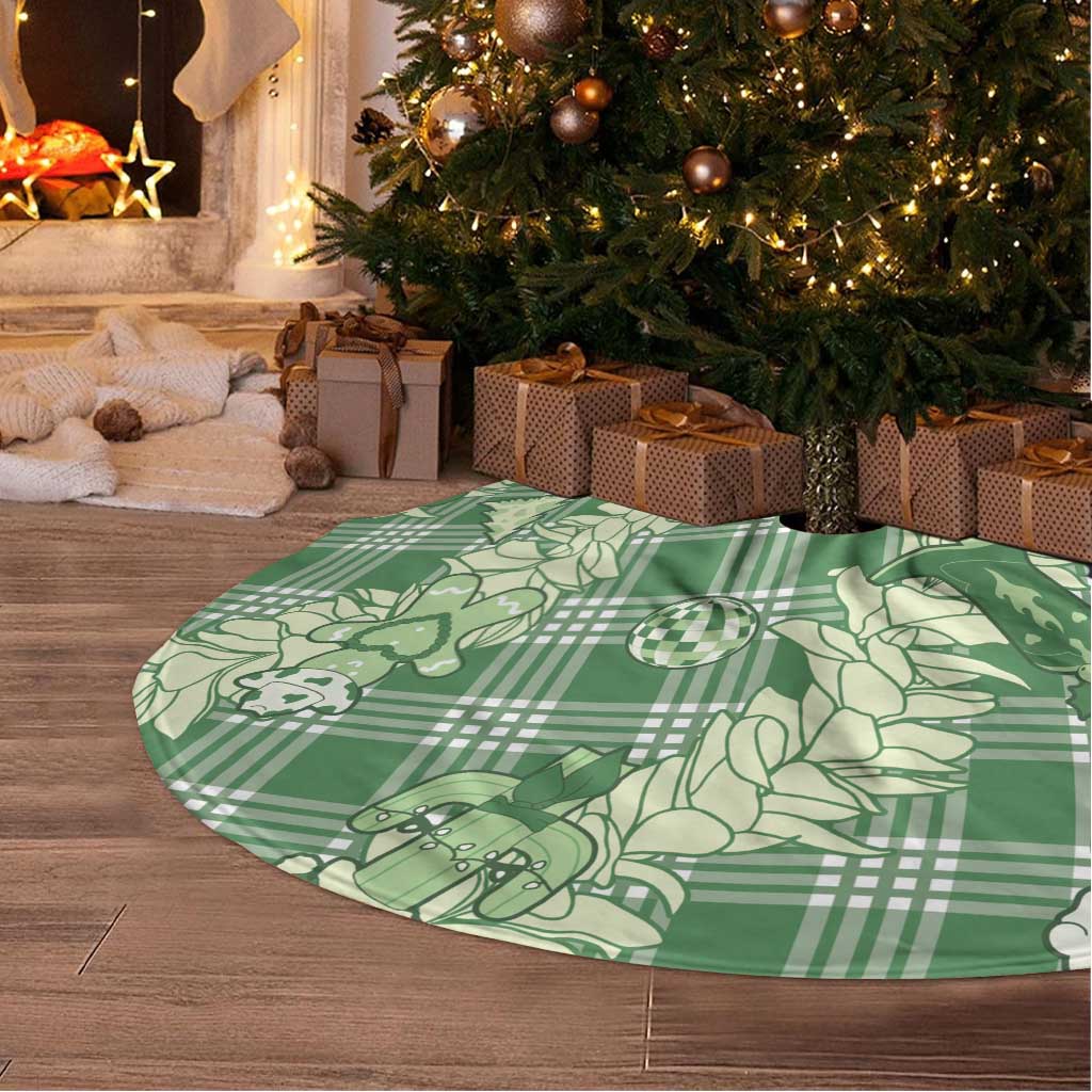 Green Palaka Hawaii Cowboy Christmas Tree Skirt Paniolo Mix Maile Lei - Polynesian Pride