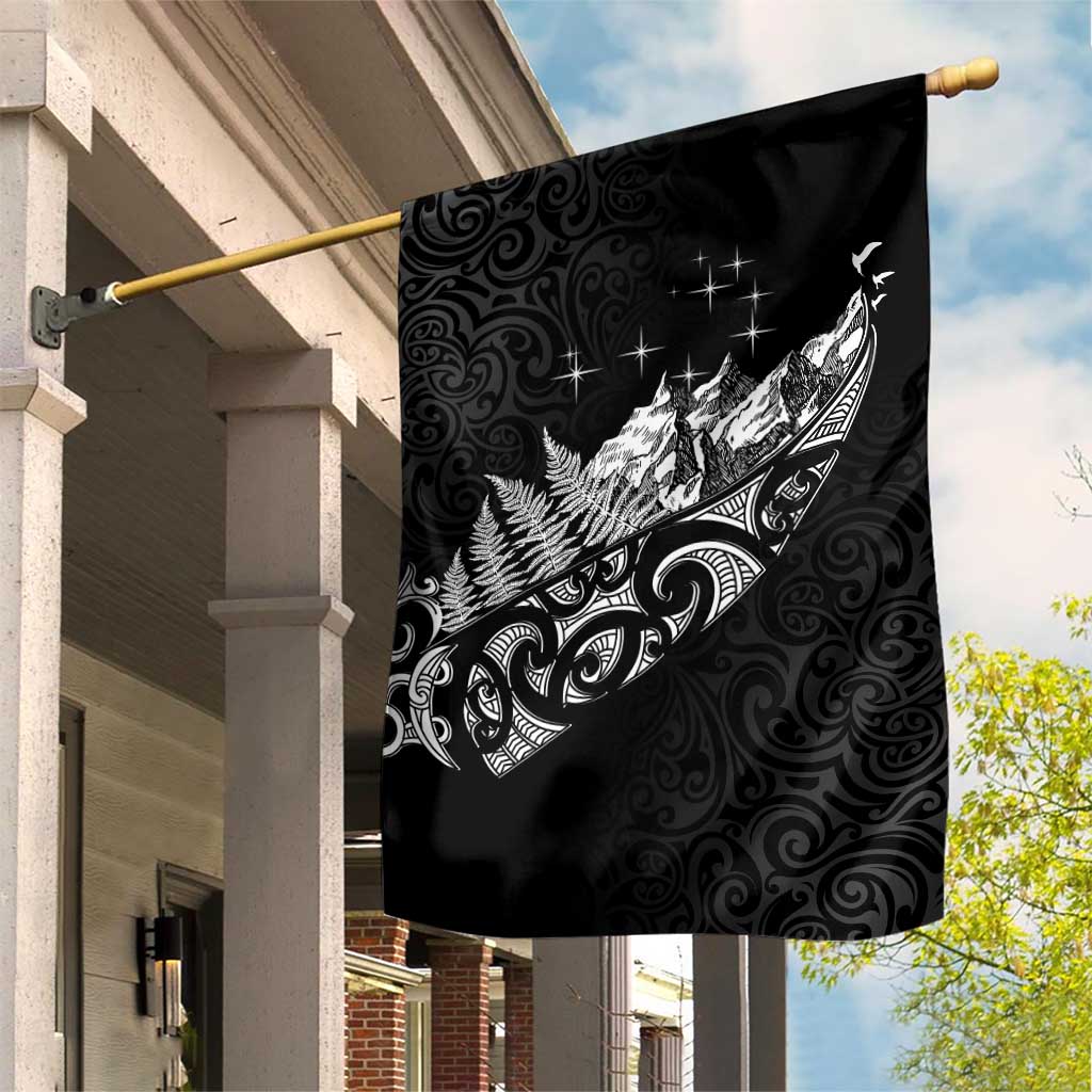 Maori Matariki Garden Flag Landscape Styled Fern - Monochrome