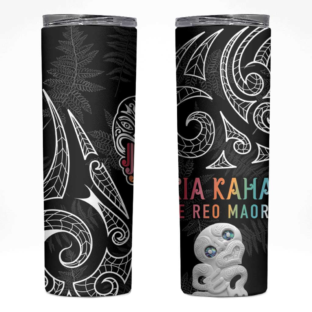 Kia Hara Te reo Maori Skinny Tumbler Manaia Moko Pattern