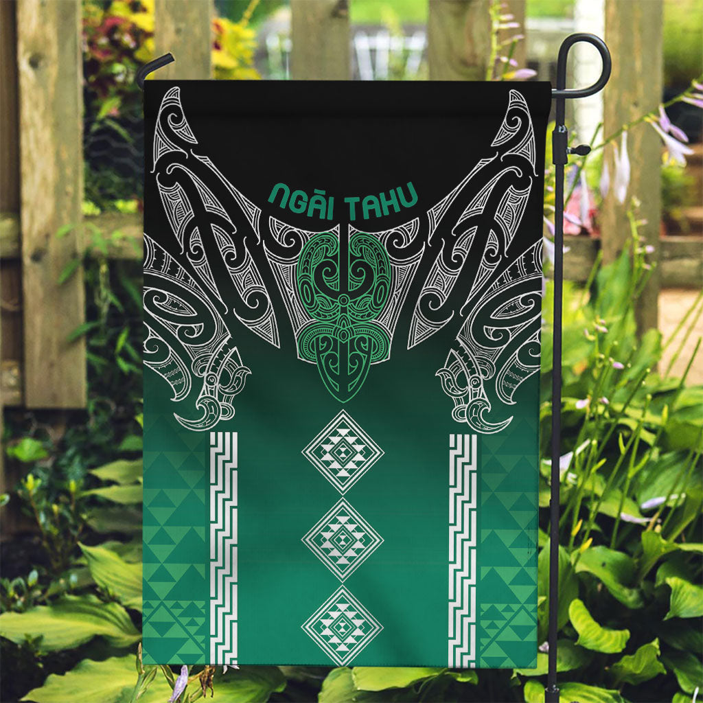 Aotearoa Maori Iwi Heritage Garden Flag Ngai Tahu Pounamu Green LT7 Garden Flag Jade Green - Polynesian Pride