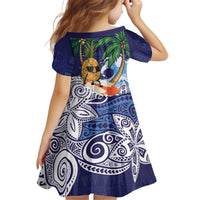 Tropical Christmas Polynesian Kid Short Sleeve Dress Funny Surfing Pineapple Blue