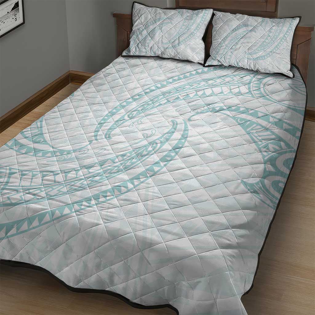 White Sunday Lotu Tamaiti Quilt Bed Set Polynesian Wave Pastel Cyan - Polynesian Pride