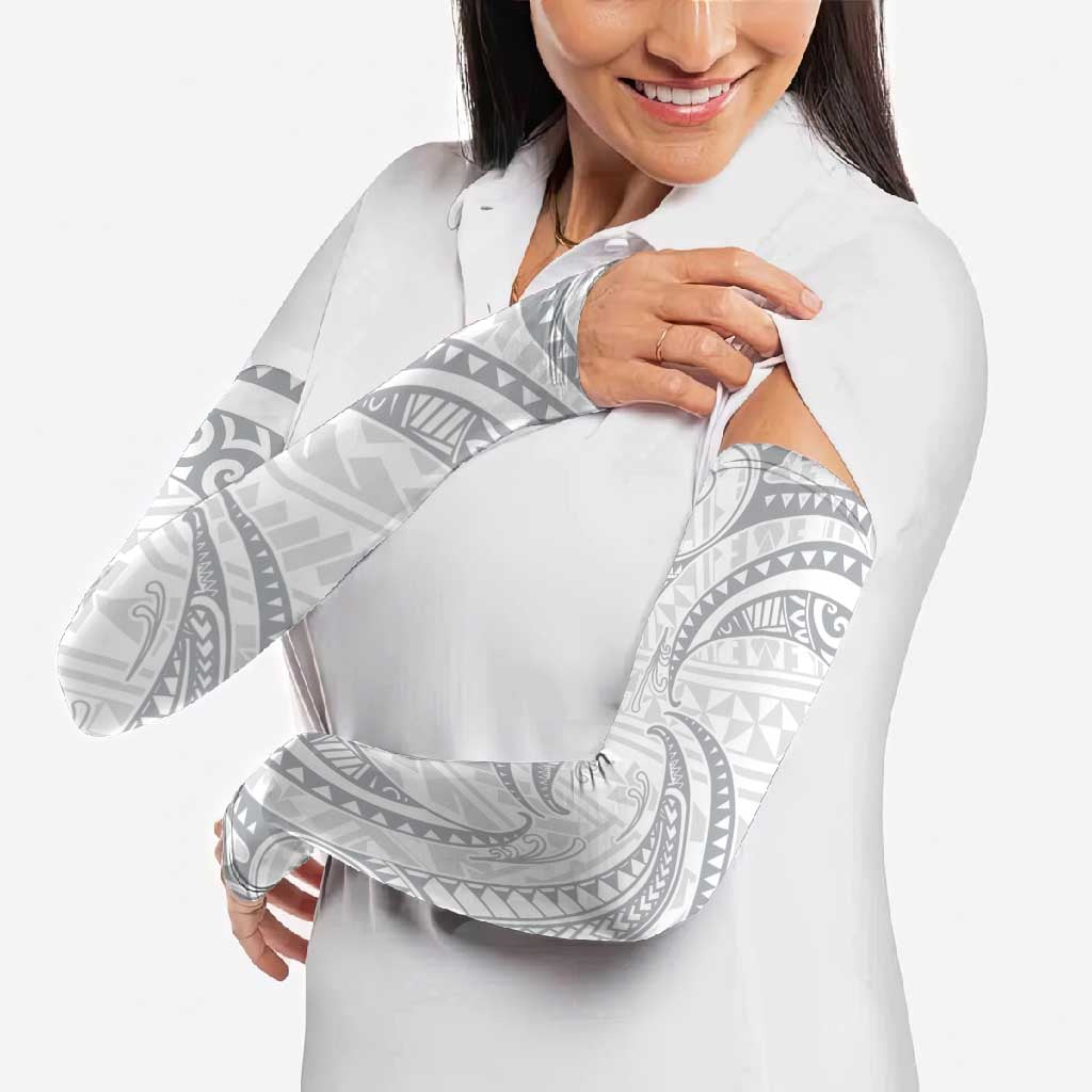 White Sunday Lotu Tamaiti Arm Sleeves Polynesian Wave Pastel Gray LT9 - Polynesian Pride