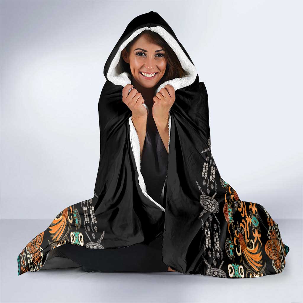 Black Batik Papua-inspired Pattern Hooded Blanket - Polynesian Pride
