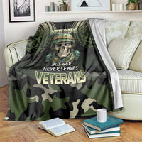 Veterans Day Blanket War Never Leaves A Veteran Proud Military LT9 Black - Polynesian Pride
