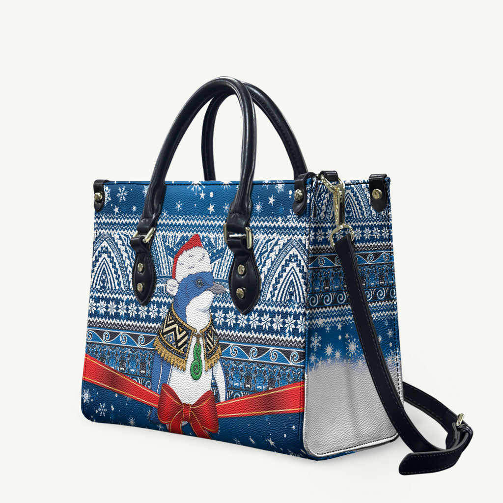 New Zealand Fairy Penguin Korora Christmas Leather Bag Maori Inspired Knitted Patterns