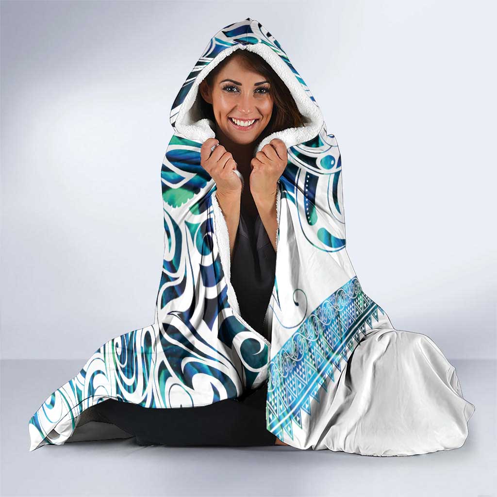 Kahui Whetu Paua shell Kowhaiwhai Taniko Personalised Hooded Blanket Turtle Tattoo Maori Tribal Style LT9 - Polynesian Pride