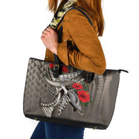 Hawaiian Honu Personalized Leather Tote Bag Mocha Mousse Hibiscus Tribal Hook Pattern LT9 Mocha - Polynesian Pride