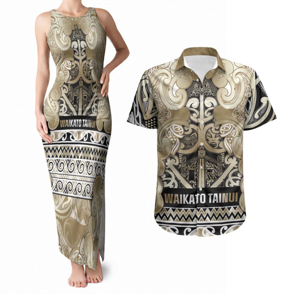 Aotearoa Iwi Waikato Tainui Couples Matching Tank Maxi Dress and Hawaiian Shirt Maori Wharenui House Tribal Pattern LT9 Light Gold - Polynesian Pride