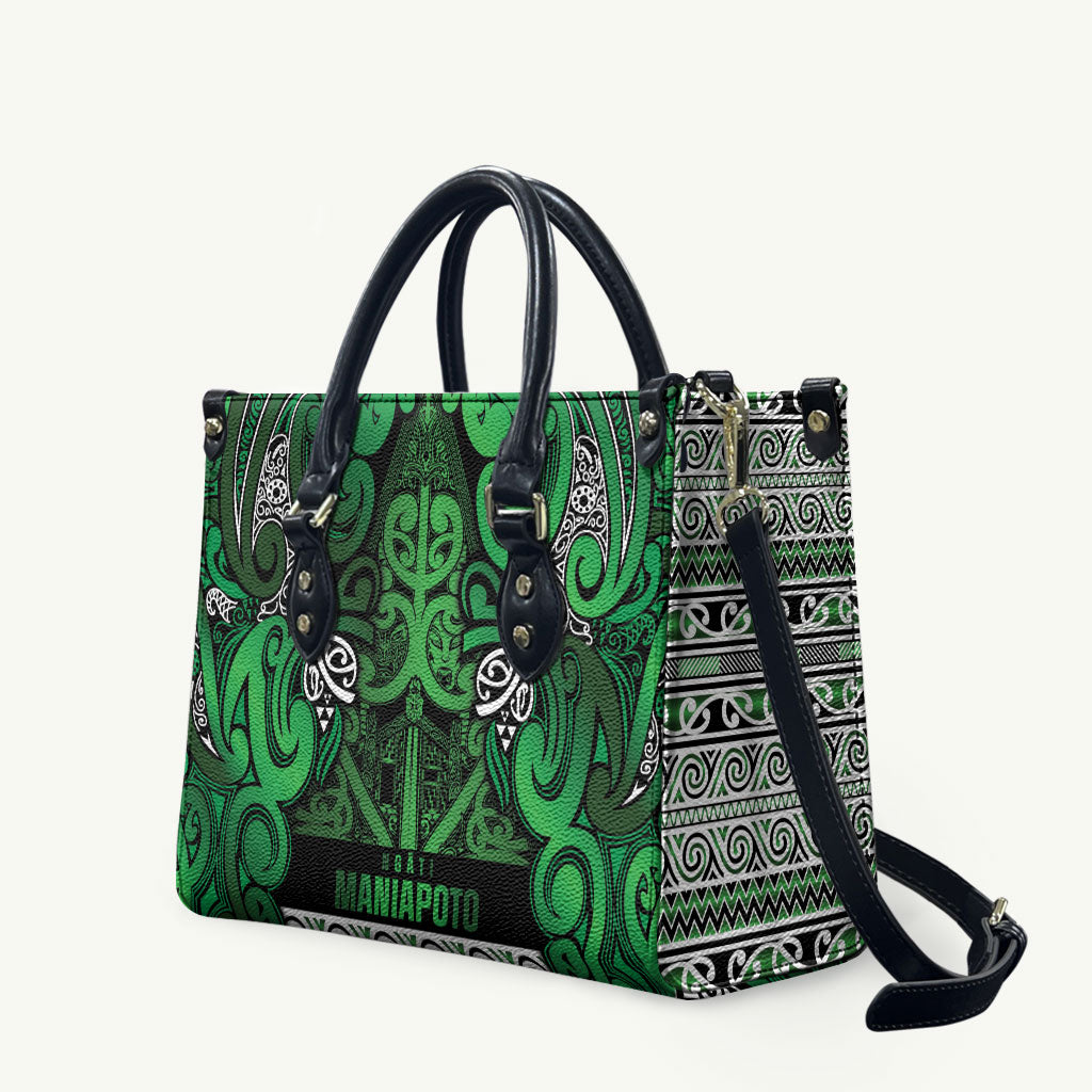 Aotearoa Iwi Ngati Maniapoto Leather Bag Maori Wharenui House Tribal Pattern LT9 Dark green - Polynesian Pride