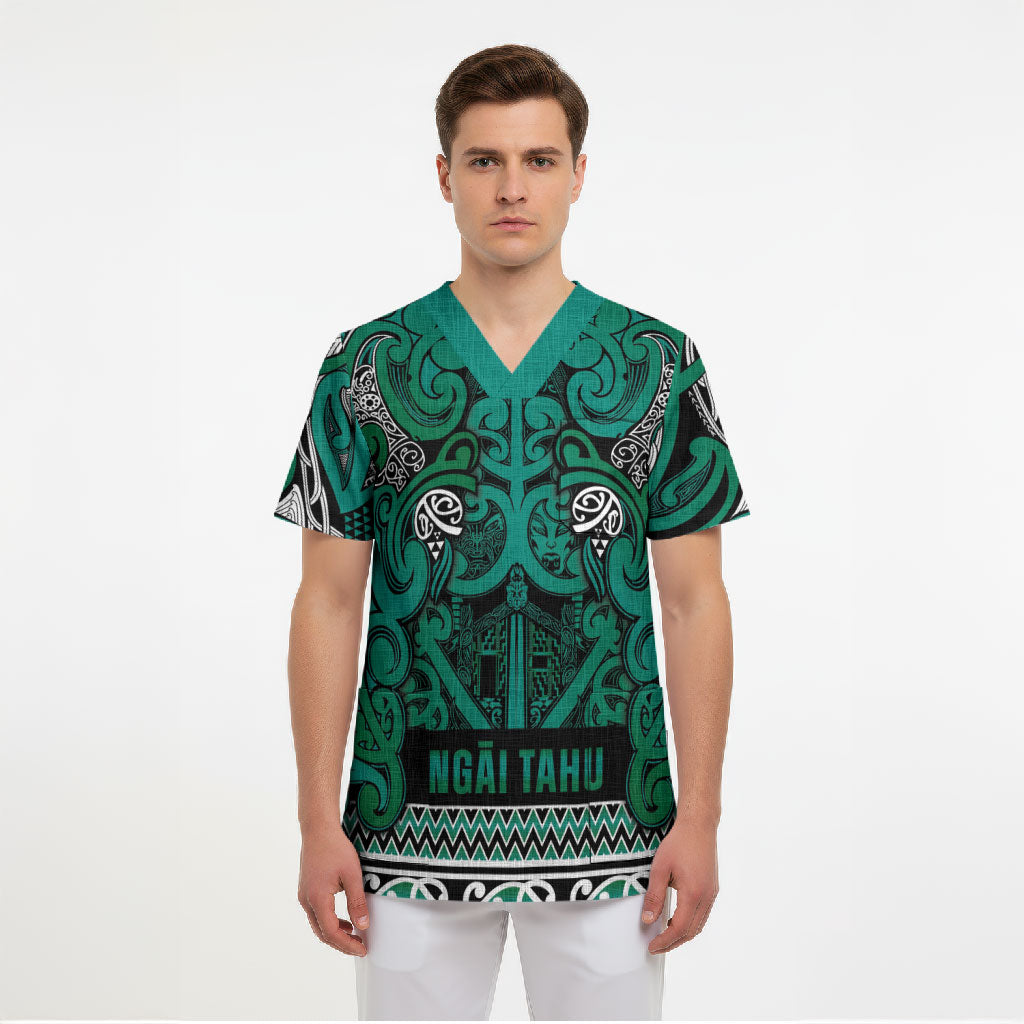 Aotearoa Iwi Ngai Tahu Scrub Top Maori Wharenui House Tribal Pattern LT9 - Polynesian Pride