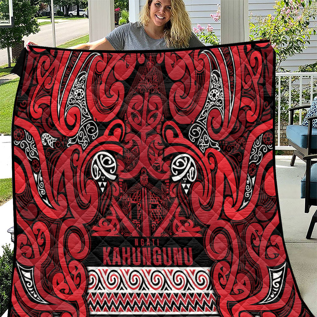 Aotearoa Iwi Ngati Kahungunu Quilt Maori Wharenui House Tribal Pattern LT9 Dark red - Polynesian Pride