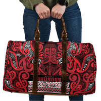 Aotearoa Iwi Ngati Kahungunu Travel Bag Maori Wharenui House Tribal Pattern LT9 Dark red - Polynesian Pride