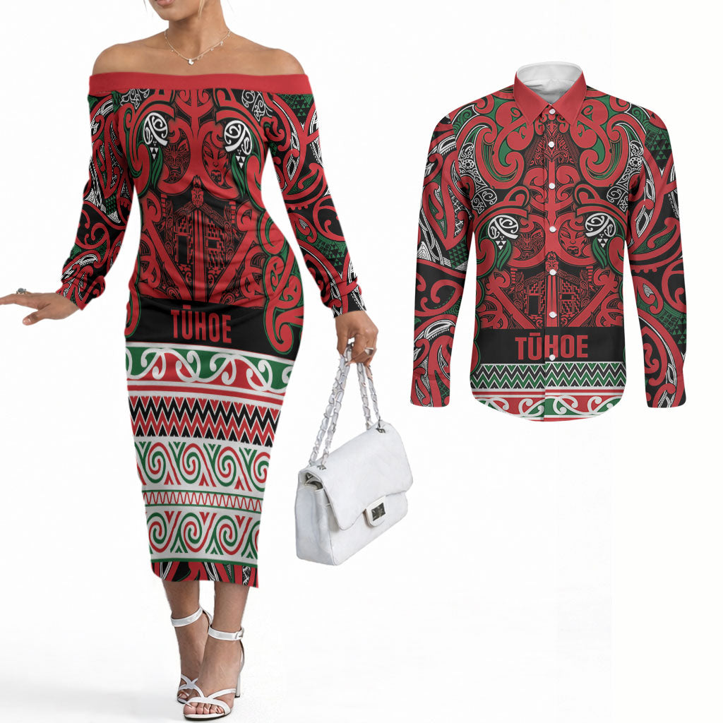 Aotearoa Iwi Tuhoe Couples Matching Off The Shoulder Long Sleeve Dress and Long Sleeve Button Shirt Maori Wharenui House Tribal Pattern LT9 Green Red - Polynesian Pride