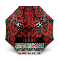 Aotearoa Iwi Tuhoe Umbrella Maori Wharenui House Tribal Pattern LT9 One Size Folded 11.42 inch Opened Diameter 37.4 inch Green Red - Polynesian Pride