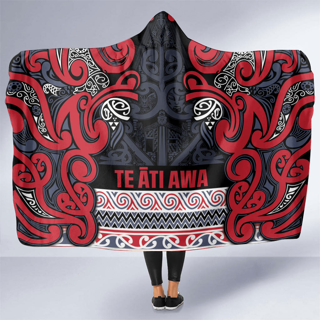 Aotearoa Iwi Te ati Awa Hooded Blanket Maori Wharenui House Tribal Pattern LT9 One Size Bright Red - Polynesian Pride