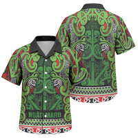 Aotearoa Iwi Ngati Maru Hauraki Family Matching Off The Shoulder Long Sleeve Dress and Hawaiian Shirt Maori Wharenui House Tribal Pattern LT9 Son's Shirt Green Red - Polynesian Pride