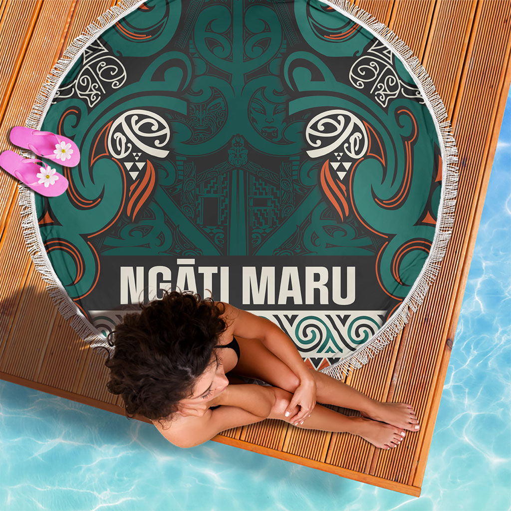 Aotearoa Iwi Ngāti Maru Taranaki Beach Blanket Maori Wharenui House Tribal Pattern LT9 - Polynesian Pride