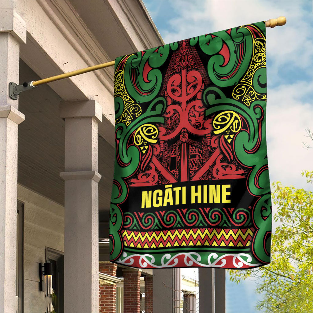 Aotearoa Iwi Ngati Hine Garden Flag Maori Wharenui House Tribal Pattern LT9 House Flag Deep Green - Polynesian Pride