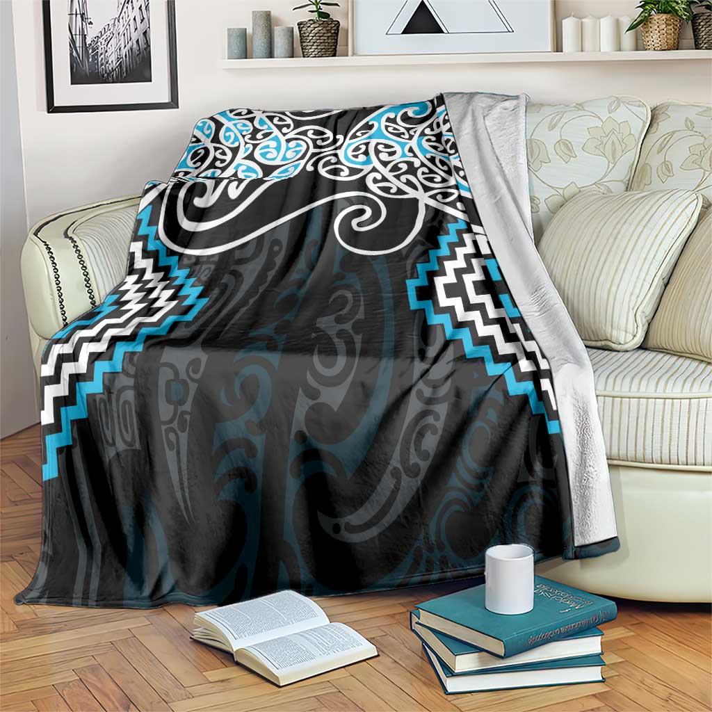 Blue Aotearoa Tukutuku Manawa Tapu Blanket Ta Moko Toi Maori LT9 Blue - Polynesian Pride