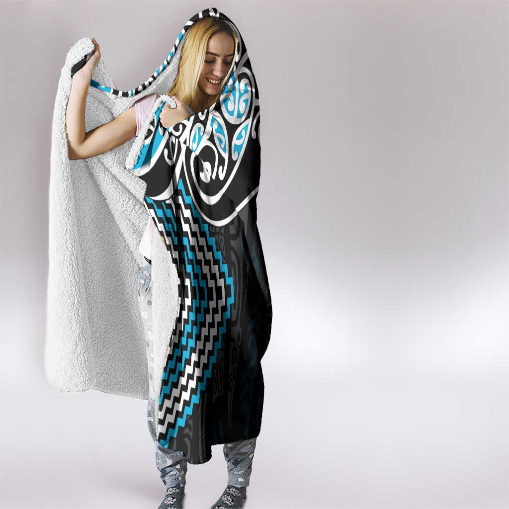 Blue Aotearoa Tukutuku Manawa Tapu Hooded Blanket Ta Moko Toi Maori LT9 - Polynesian Pride