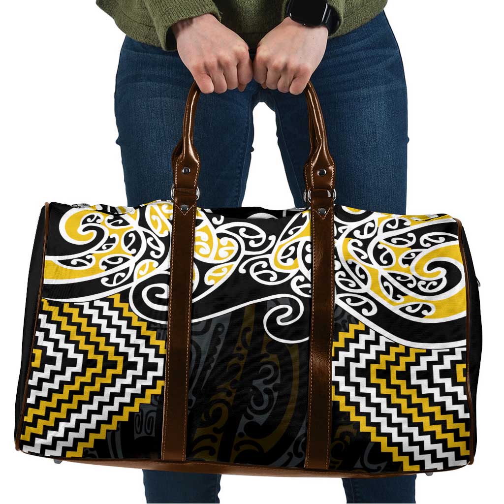 Gold Aotearoa Tukutuku Manawa Tapu Travel Bag Ta Moko Toi Maori - Polynesian Pride