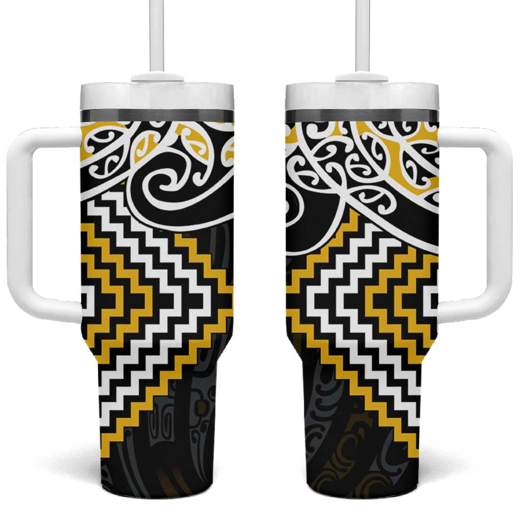 Gold Aotearoa Tukutuku Manawa Tapu Tumbler With Handle Ta Moko Toi Maori LT9 One Size: 40 oz Gold - Polynesian Pride