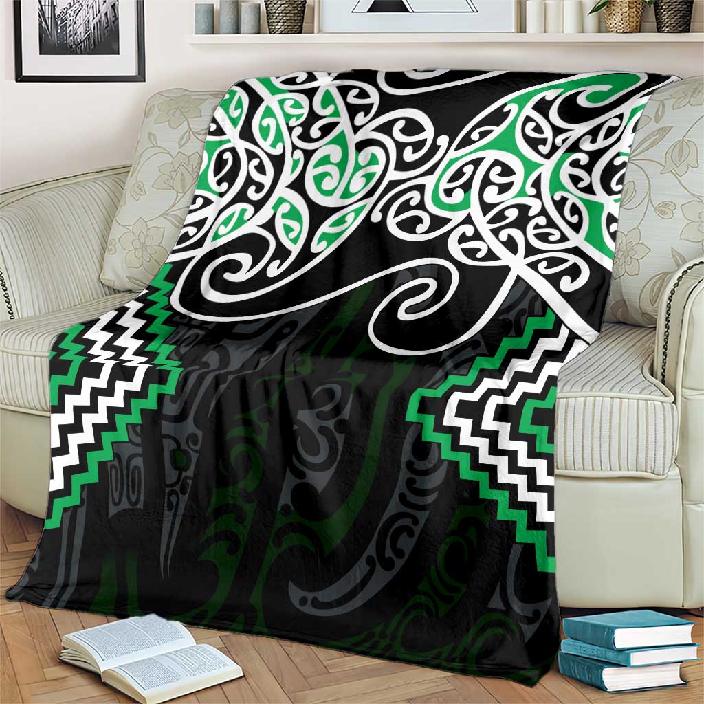 Green Aotearoa Tukutuku Manawa Tapu Blanket Ta Moko Toi Maori LT9 - Polynesian Pride
