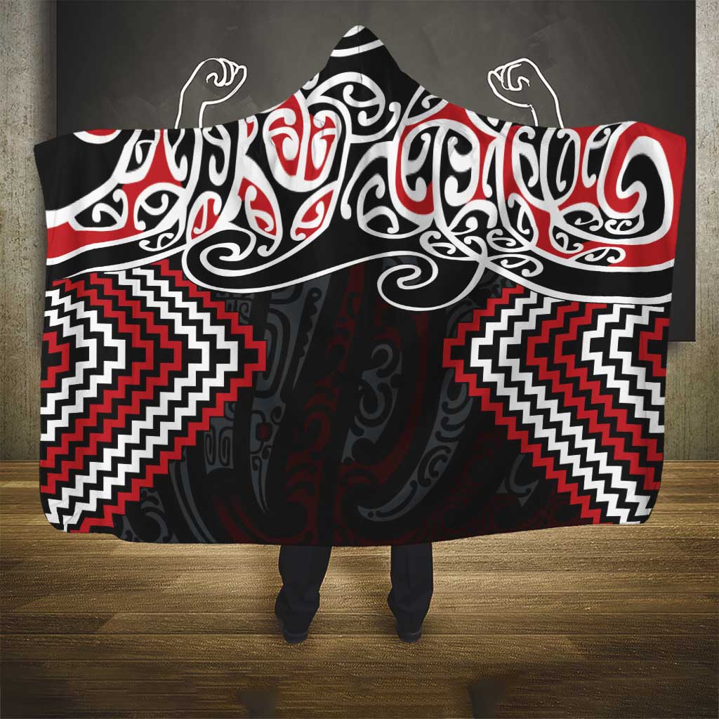 Red Aotearoa Tukutuku Manawa Tapu Hooded Blanket Ta Moko Toi Maori LT9 - Polynesian Pride