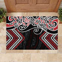 Red Aotearoa Tukutuku Manawa Tapu Rubber Doormat Ta Moko Toi Maori LT9 Red - Polynesian Pride
