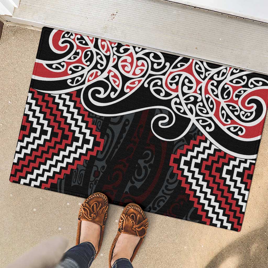 Red Aotearoa Tukutuku Manawa Tapu Rubber Doormat Ta Moko Toi Maori LT9 - Polynesian Pride