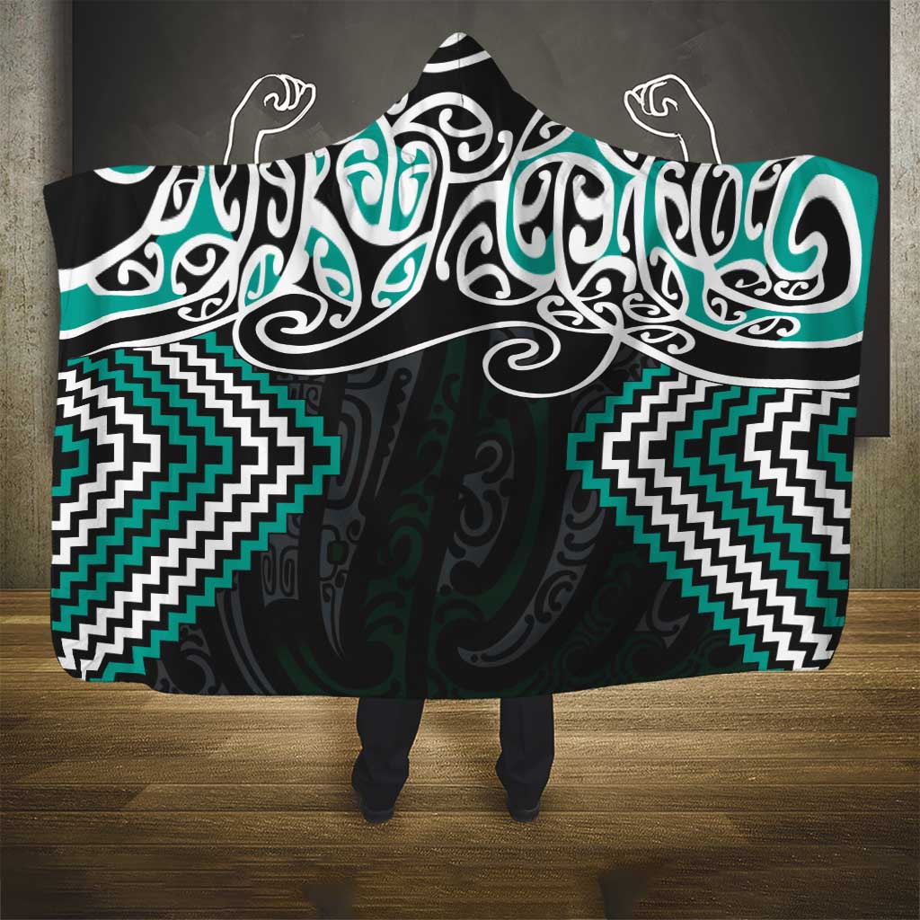 Turquoise Aotearoa Tukutuku Manawa Tapu Hooded Blanket Ta Moko Toi Maori LT9 - Polynesian Pride