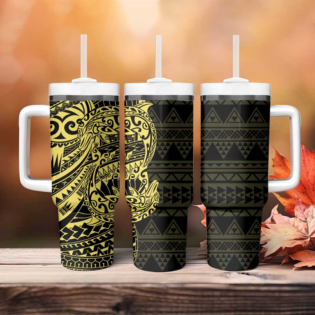Yellow Couple Dolphins Maori Polynesian Style Tumbler With Handle LT9 - Polynesian Pride