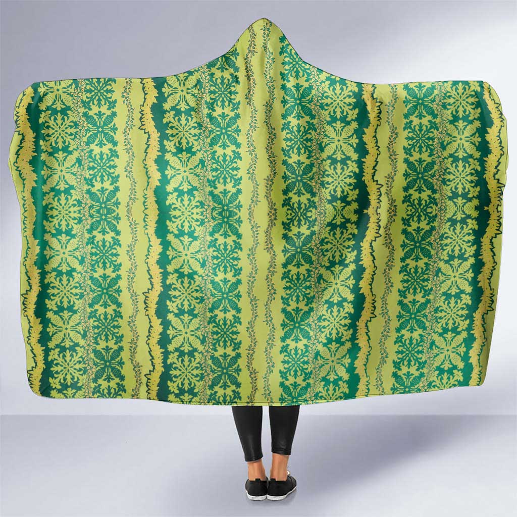 Hawaii Lei with Tribal Quilt Motif Hooded Blanket